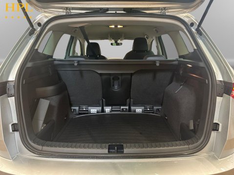 Skoda Karoq 1.5 TSI ACT SE L SUV 5dr Petrol DSG Euro 6 (s/s) (150 ps) 21