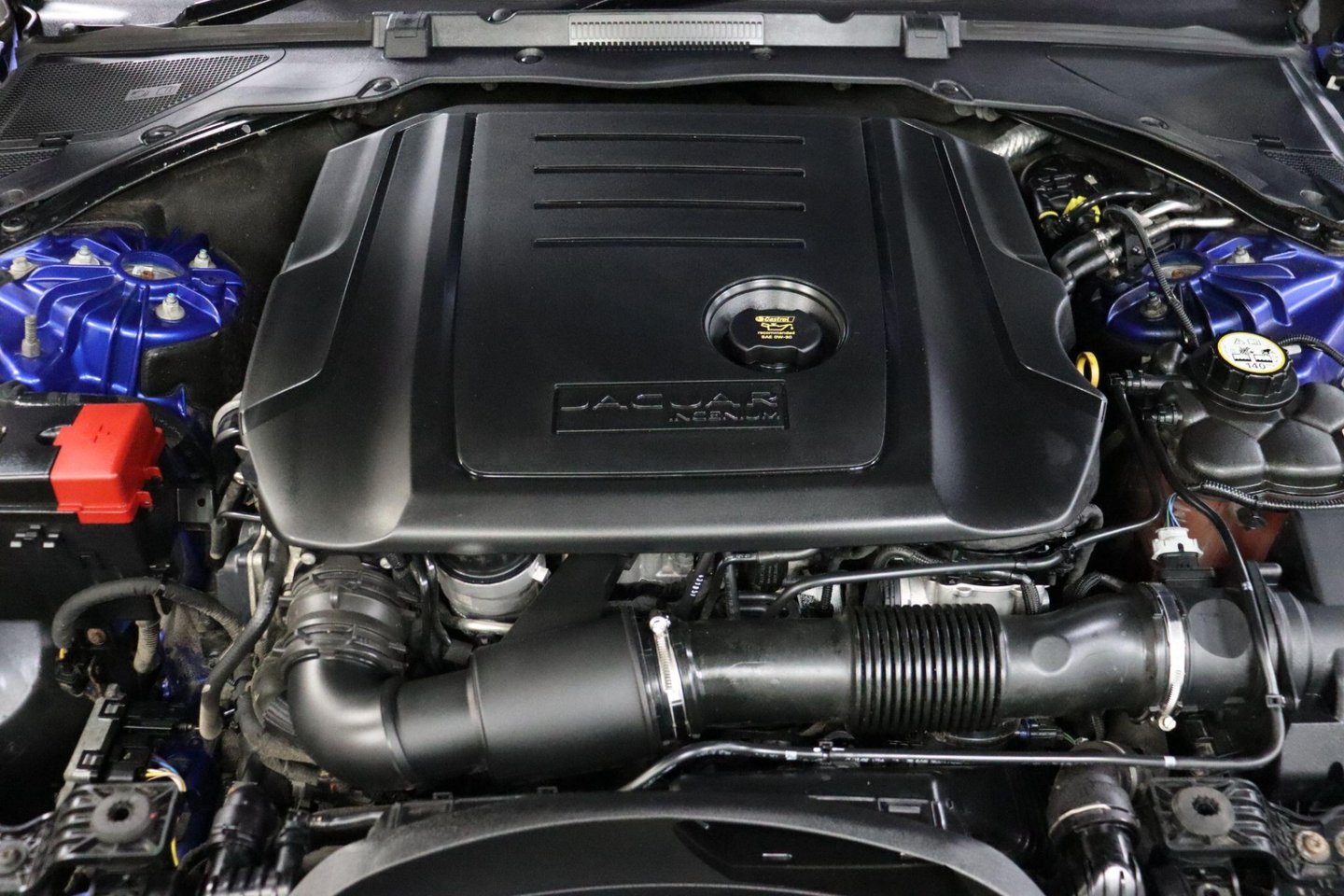 2018 Jaguar XF — image 44