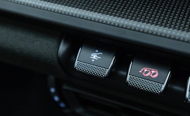 Porsche 911 Carrera GTS (992) 23