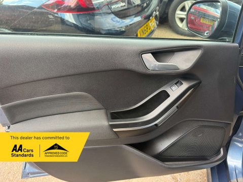 Ford Fiesta 1.0 Fiesta ST-Line T 5dr 32