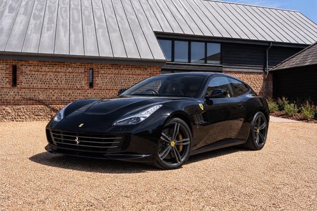 Ferrari GTC4 Lusso 6.3 V12 F1 DCT 4WD Euro 6 (s/s) 2dr