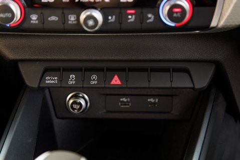 Audi A1 SPORTBACK TFSI S LINE 29