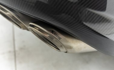 Lamborghini Urus PERFORMANTE 48