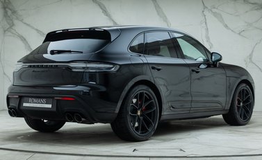 Porsche Macan GTS 6