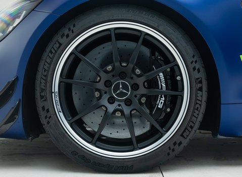 Mercedes-Benz AMG GT R PRO 25