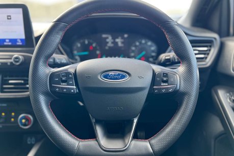 Ford Focus 1.5 EcoBlue ST-Line Hatchback 5dr Diesel Manual Euro 6 (s/s) (120 ps) 52