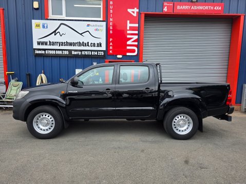 Toyota Hilux ACTIVE 4X4 D-4D DCB 5