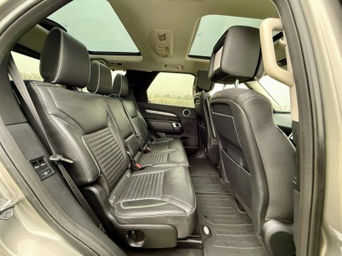 Land Rover Discovery TD6 HSE LUXURY 40