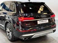 Audi SQ7 4.0 TDI V8 SUV 5dr Diesel Tiptronic quattro Euro 6 (s/s) (435 ps) 25
