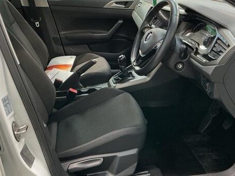 Volkswagen Polo 1.0 EVO SE Euro 6 (s/s) 5dr 10