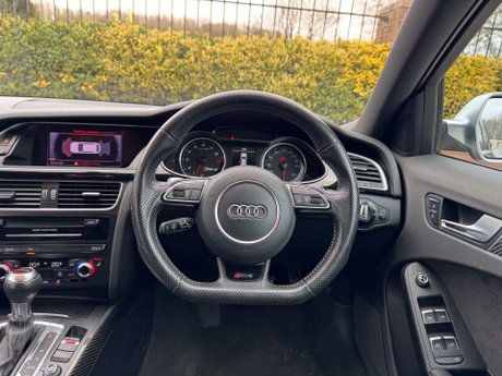 Audi RS4 4.2 RS 4 FSI Quattro Auto 4WD 5dr 27