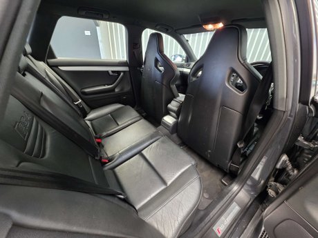 Audi RS4 4.2 Estate 5dr Petrol Manual quattro (326 g/km, 415 bhp) 19