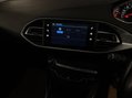 Peugeot 308 1.2 PureTech GPF Allure Euro 6 (s/s) 5dr 22