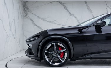 Ferrari Purosangue 37