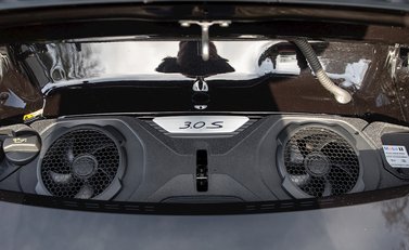 Porsche 911 Carrera 4S (992) 28