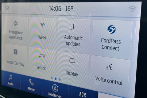 Ford Transit 310 L2 H2 Leader with Air Con / Sat Nav / Heated Seats 28