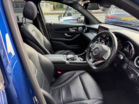 Mercedes-Benz GLC 3.0 GLC350d V6 AMG Line (Premium Plus) SUV 5dr Diesel G-Tronic 4MATIC 24