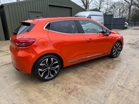 Renault Clio 1.6 Clio Techno E-Tech HEV Auto 5dr 35