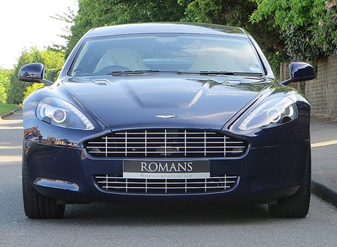 Aston Martin Rapide 8