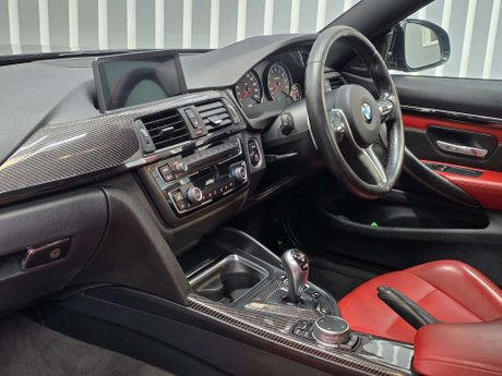 BMW M4 3.0 BiTurbo Coupe 2dr Petrol DCT Euro 6 (s/s) (431 ps) 8