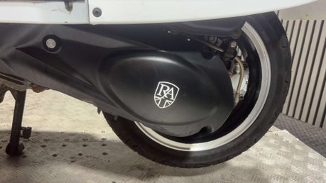 Royal Alloy GT 125 i Scooter Petrol CVT Euro 4 (10 ps) 7