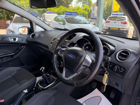 Ford Fiesta 1.25 Zetec Euro 5 3dr 19
