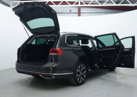 Volkswagen Passat 1.4 TSI 13kWh GTE Estate 5dr Petrol Plug-in Hybrid DSG Euro 6 (s/s) (218 ps 65