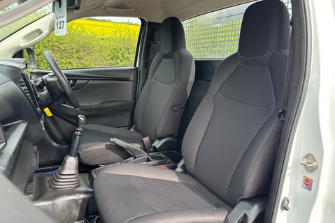 Isuzu D-Max Utility 1.9 TD Single Cab Dropside Truck 3