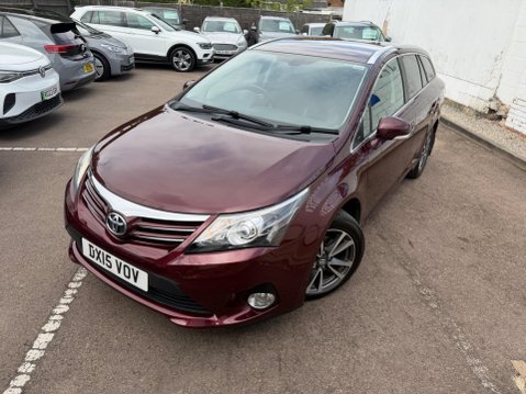 Toyota Avensis 2.0 D-4D Icon Business Edition Tourer Euro 5 5dr 4