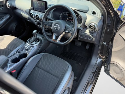 Nissan Juke 1.0 DiG-T 114 N-Connecta 5dr DCT 19