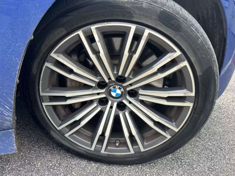 BMW 3 Series 2.0 330e 12kWh M Sport Saloon 4dr Petrol Plug-in Hybrid Auto Euro 6 (s/s) ( 29