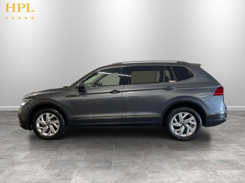 Volkswagen Tiguan Allspace 1.5 TSI Life SUV 5dr Petrol DSG Euro 6 (s/s) (150 ps) 4