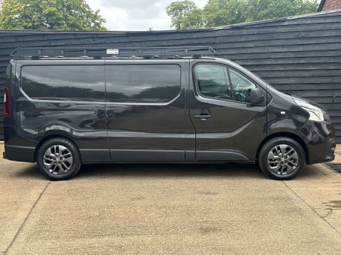 Renault Trafic 1.6 Trafic LL29 Sport Nav dCi 12