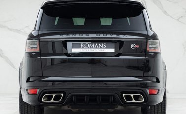 Land Rover Range Rover Sport 5.0 SVR Carbon Edition 22