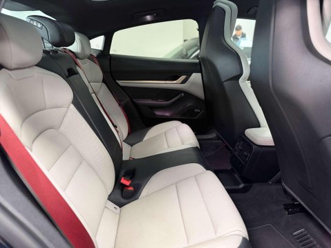 Porsche Taycan Performance 79.2kWh 4S Saloon 4dr Electric Auto 4WD (530 ps) 31