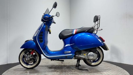 Piaggio Vespa GTS 300 SUPER 2016 ONLY 6K MOT VERY CLEAN POLINI PIPE SERVICED 3