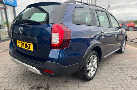 Dacia Logan STEPWAY COMFORT 1.0 TCE ESTATE 14