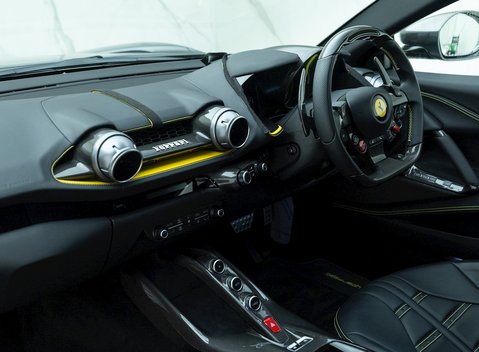 Ferrari 812 Superfast 13