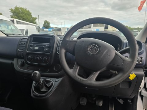Vauxhall Vivaro L1H1 2900 CDTI S/S 9