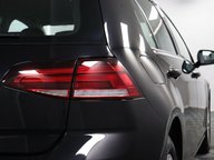 Volkswagen Golf S TSI 38