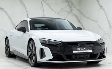 Audi RS E-Tron GT Carbon Vorsprung 1