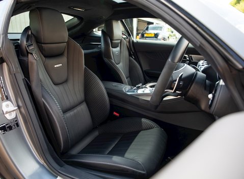 Mercedes-Benz Amg GT GT S 12