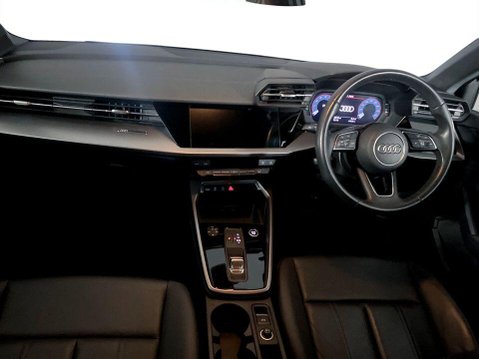 Audi A3 1.5 TFSI 35 Sport Saloon 4dr Petrol S Tronic Euro 6 (s/s) (150 ps) Air Con 18