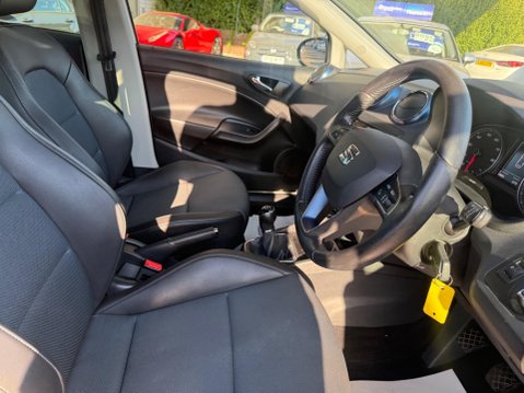 SEAT Ibiza 1.2 TSI Connect Euro 6 5dr 18
