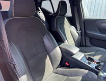 Volvo XC40 1.5 T3 R-Design SUV 5dr Petrol Auto Euro 6 (s/s) (163 ps) 18
