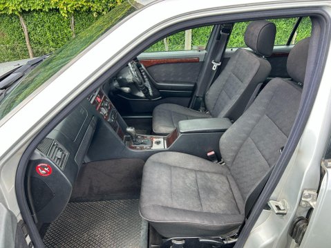 Mercedes-Benz C Class 1.8 C180 Elegance 4dr 7