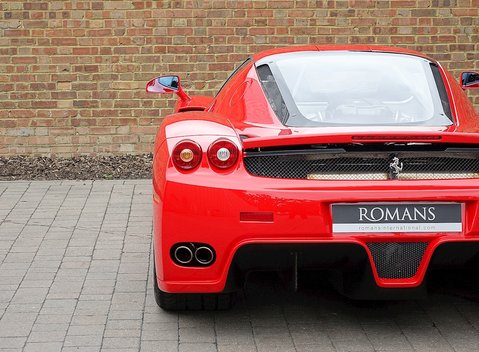 Ferrari Enzo 28