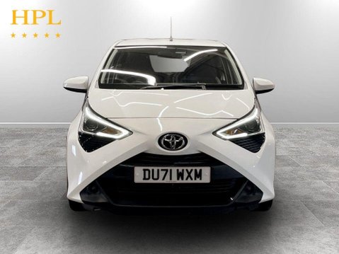 Toyota Aygo 1.0 VVT-i x-play Hatchback 5dr Petrol Manual Euro 6 (s/s) (71 ps) Bluetooth 2