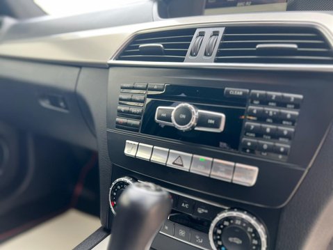 Mercedes-Benz C Class C250 CDI BLUEEFFICIENCY AMG SPORT PLUS 44
