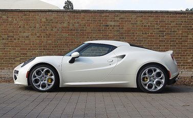 Alfa Romeo 4C 13